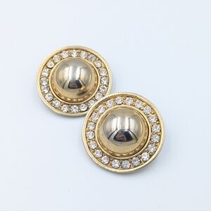 4/24$  Round gold tone and rhinestone clip on earrings READ